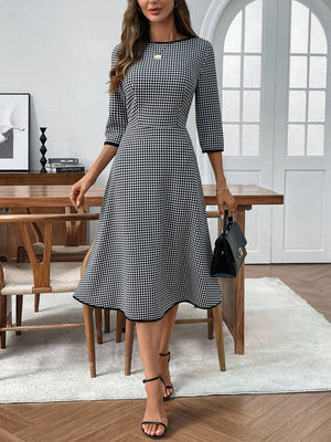 Plaid Round Neck 3/4 Sleeve Dress